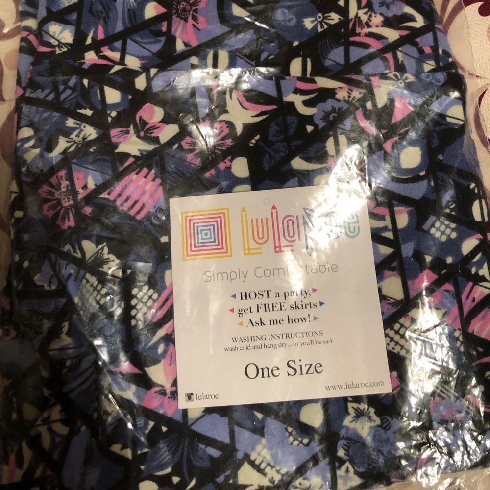 LulaRoe OS leggings